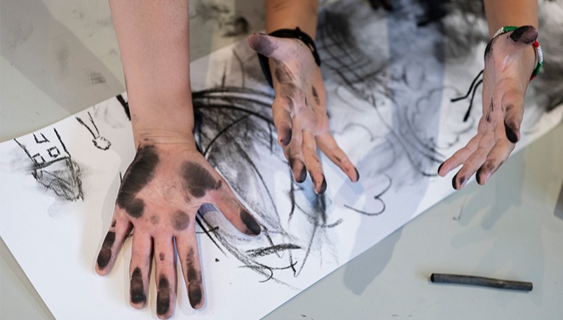 Στον Πύργο του Εργοστασίου | Παίζοντας με χώμα και νερό