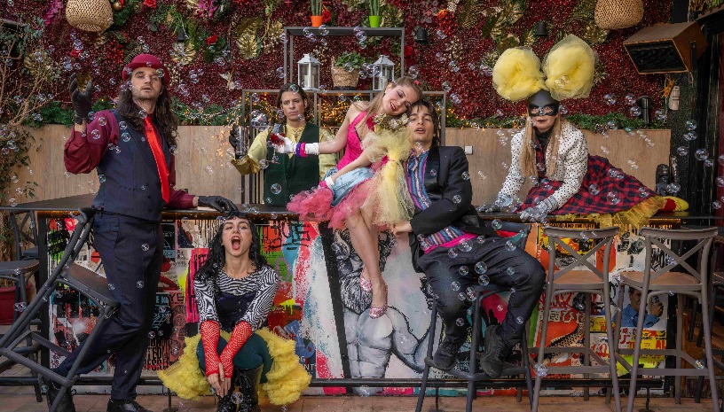 Ο ΑΦΡΟΣ ΤΩΝ ΗΜΕΡΩΝ του ΜΠΟΡΙΣ ΒΙΑΝ